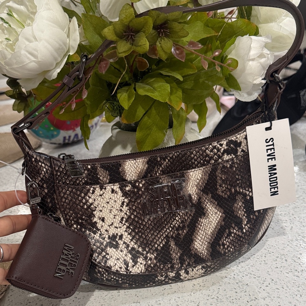 🤎Steve Madden BCHAPEL Faux-Snakeskin Shoulder Bag